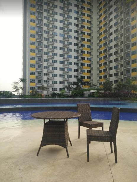 Apartemen Springlake Summarecon Bekasi-By Bu Johan Exterior foto